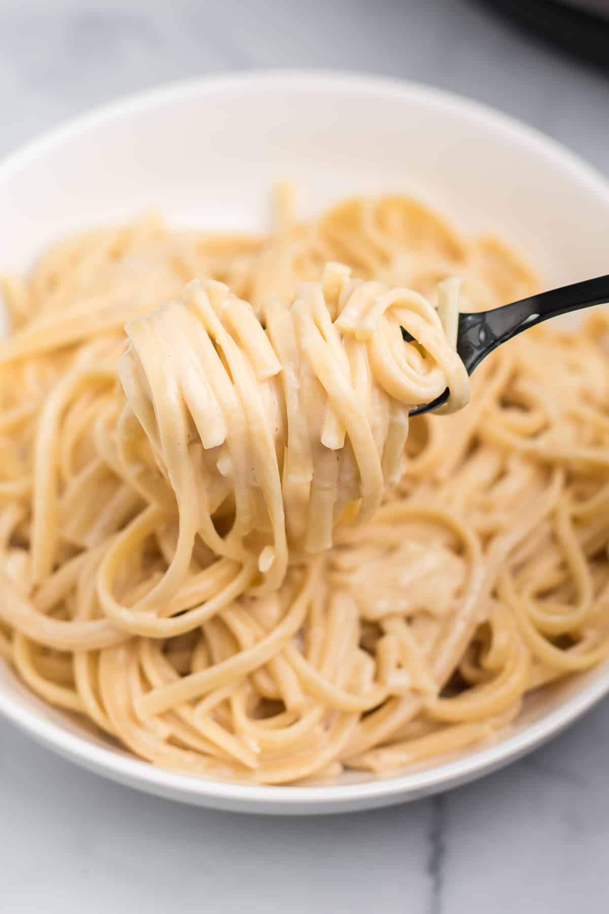 Instant pot creamy online pasta