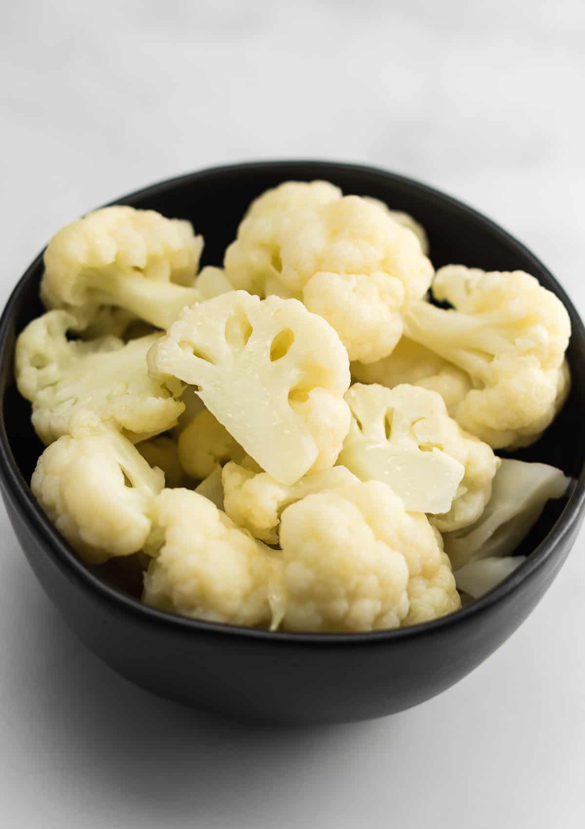 steamed cauliflower in a bowl