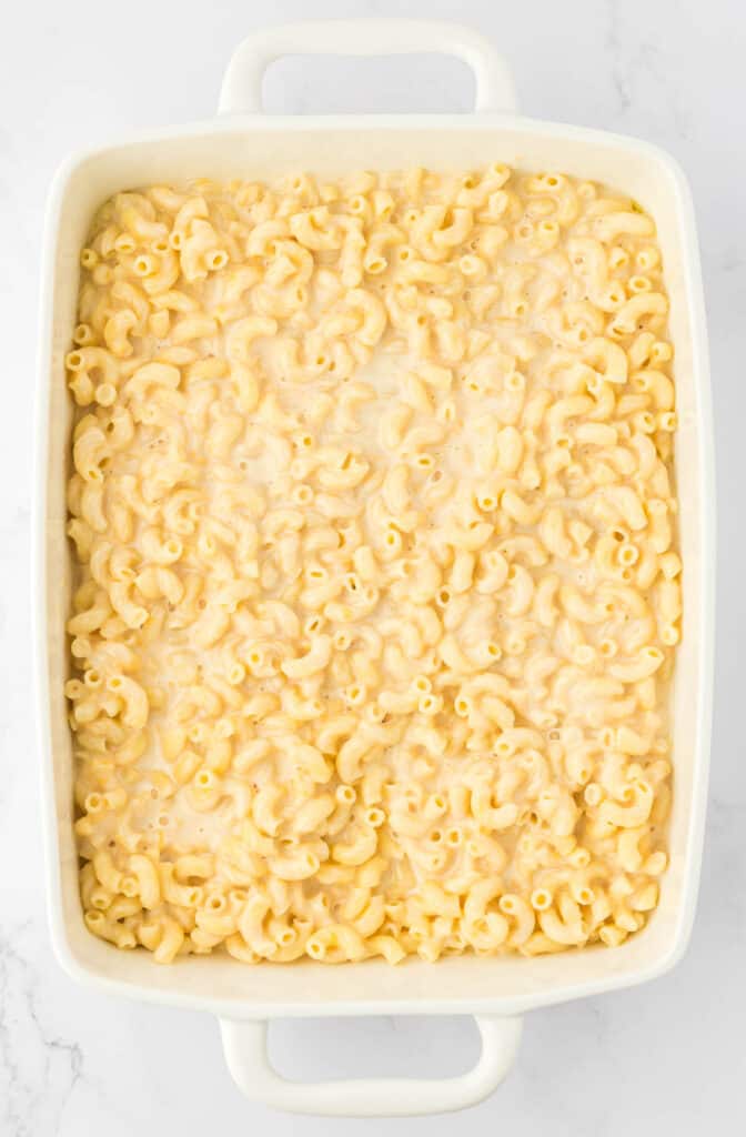 macaroni and cheese in a baking dish