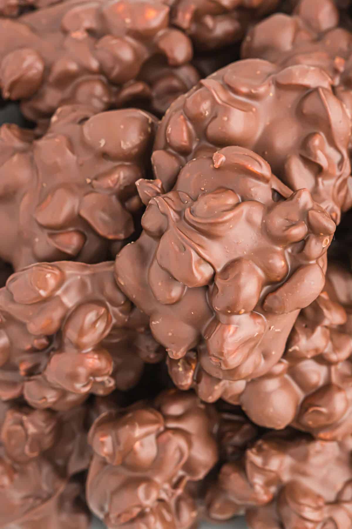 Classic Chocolate Peanut Clusters - Mom's Dinner