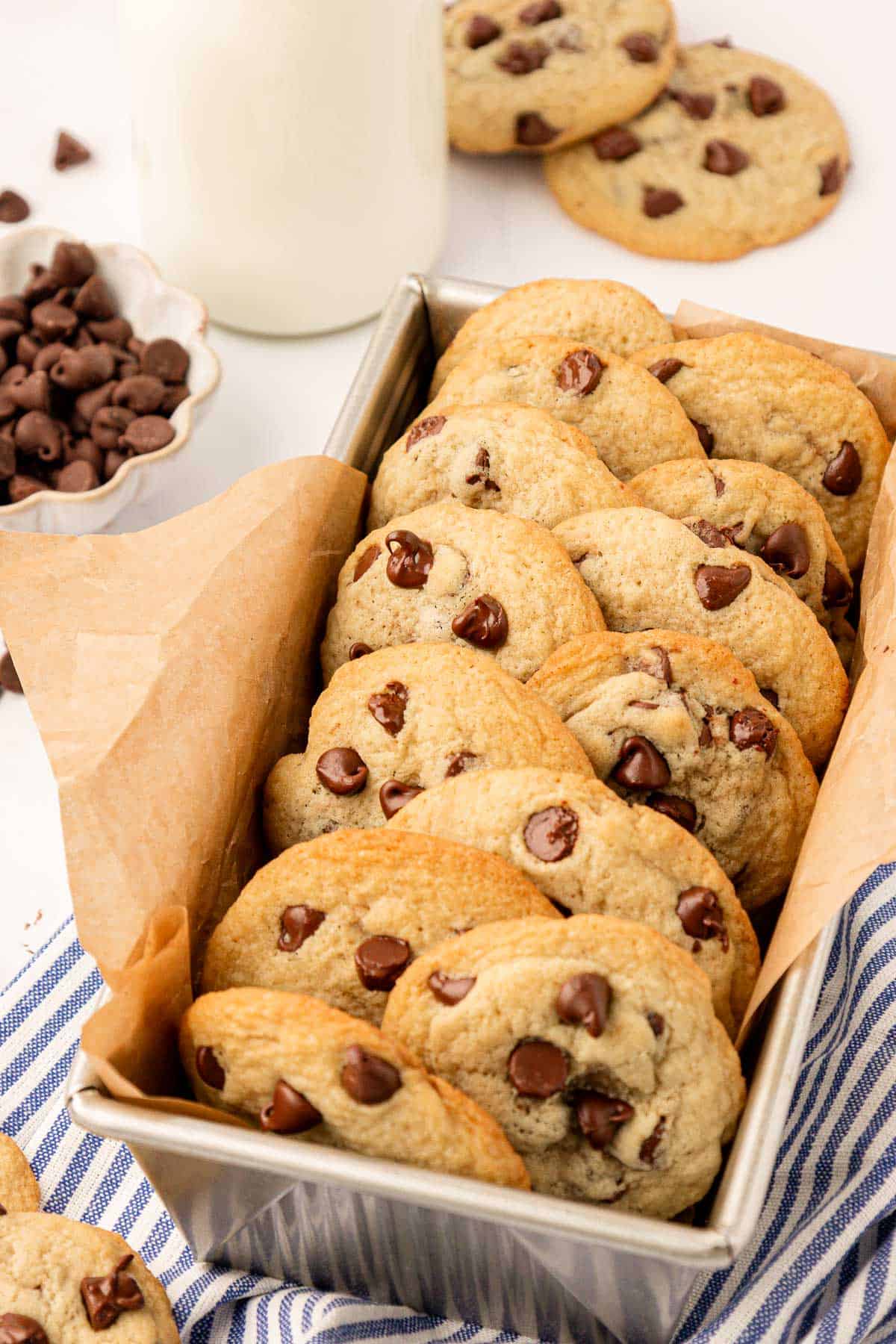 chocolate chip cookies without brown sugar in a serving tin