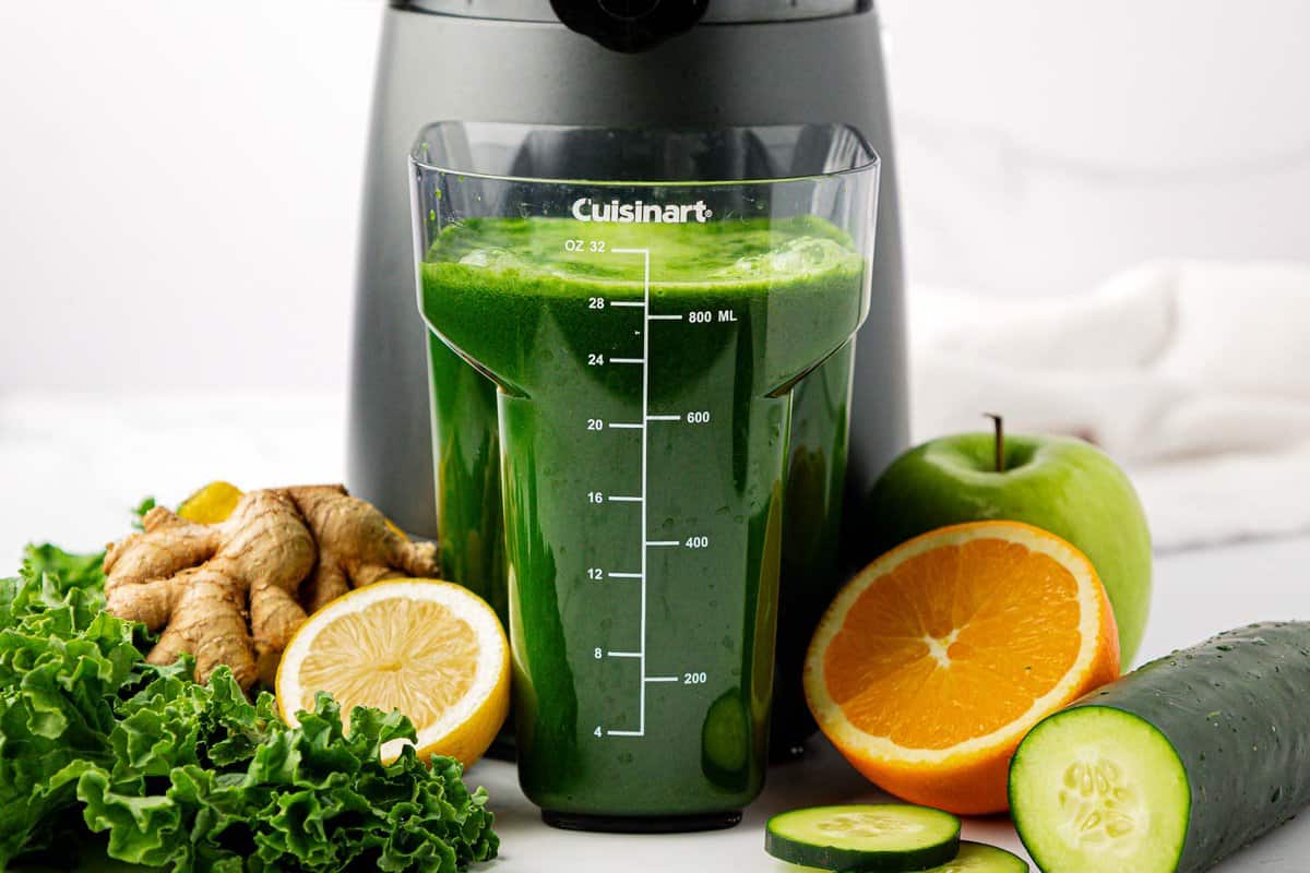 kale juice in the juicing canister