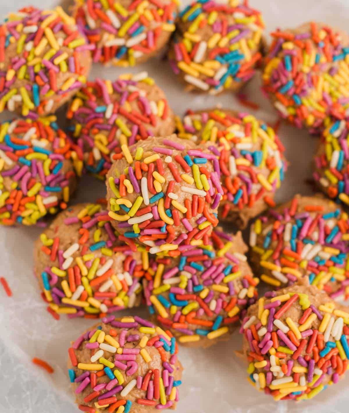 cake batter protein balls with sprinkles