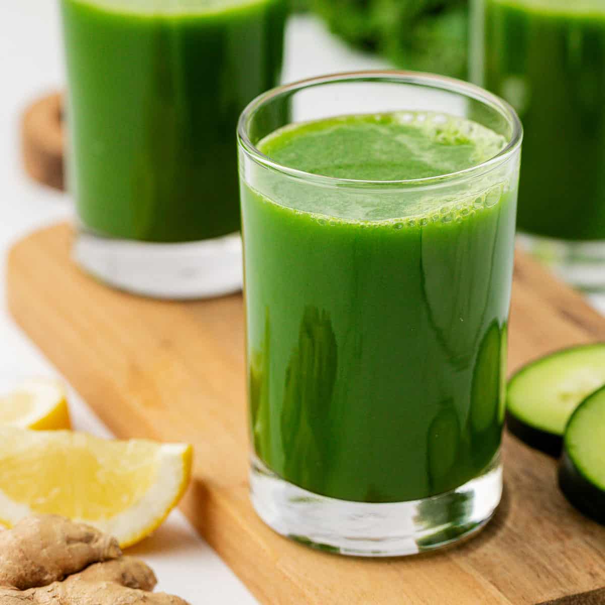 kale juice in a glass
