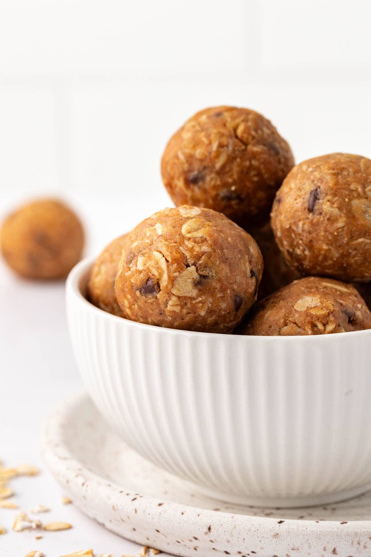 oatmeal cookie energy balls