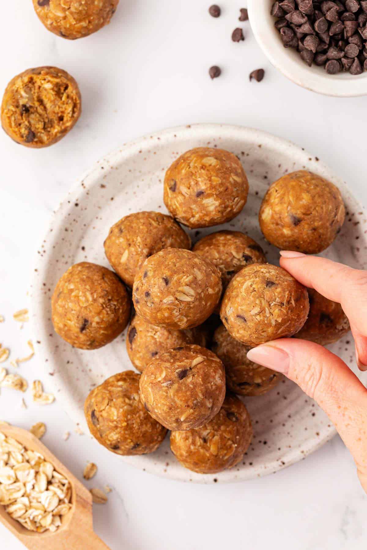 oatmeal cookie energy balls