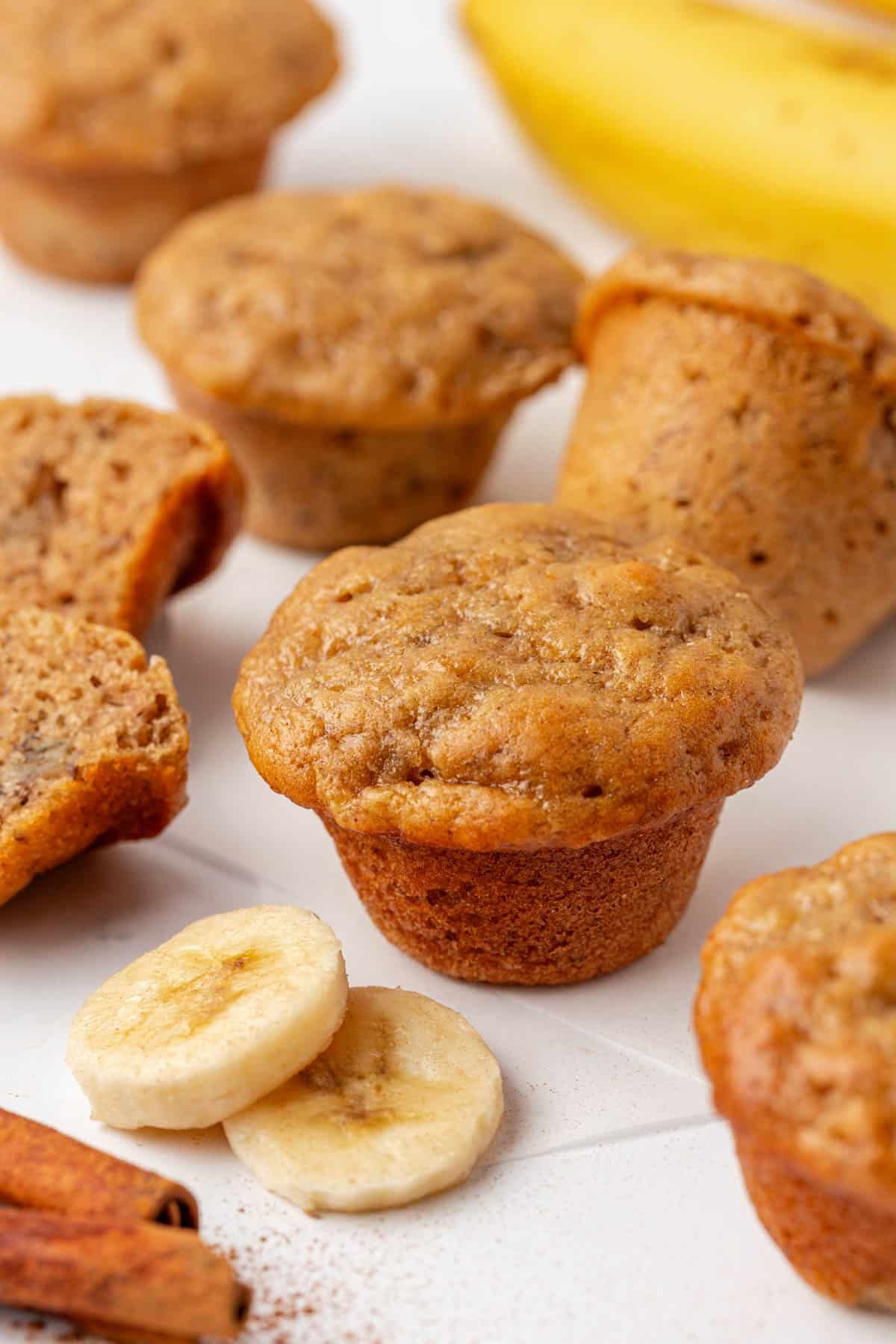 greek yogurt banana mini muffins