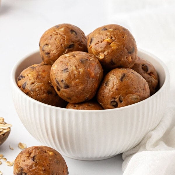 peanut butter pretzel energy bites