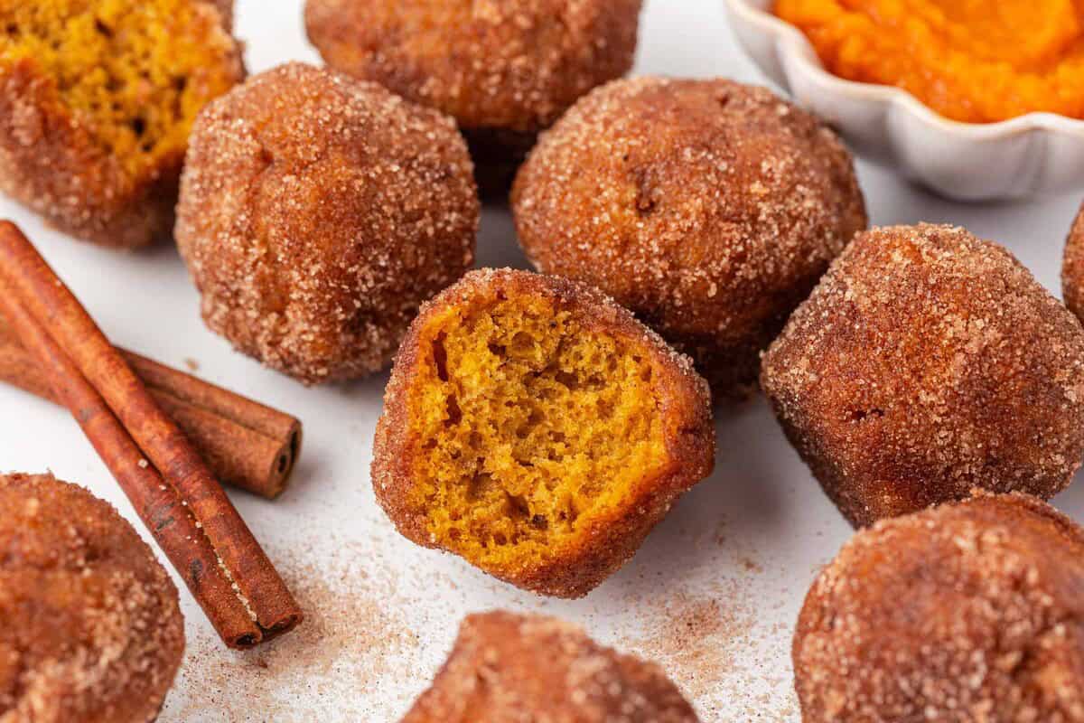 pumpkin donut mini muffins