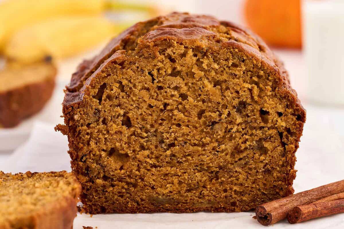 pumpkin banana bread loaf