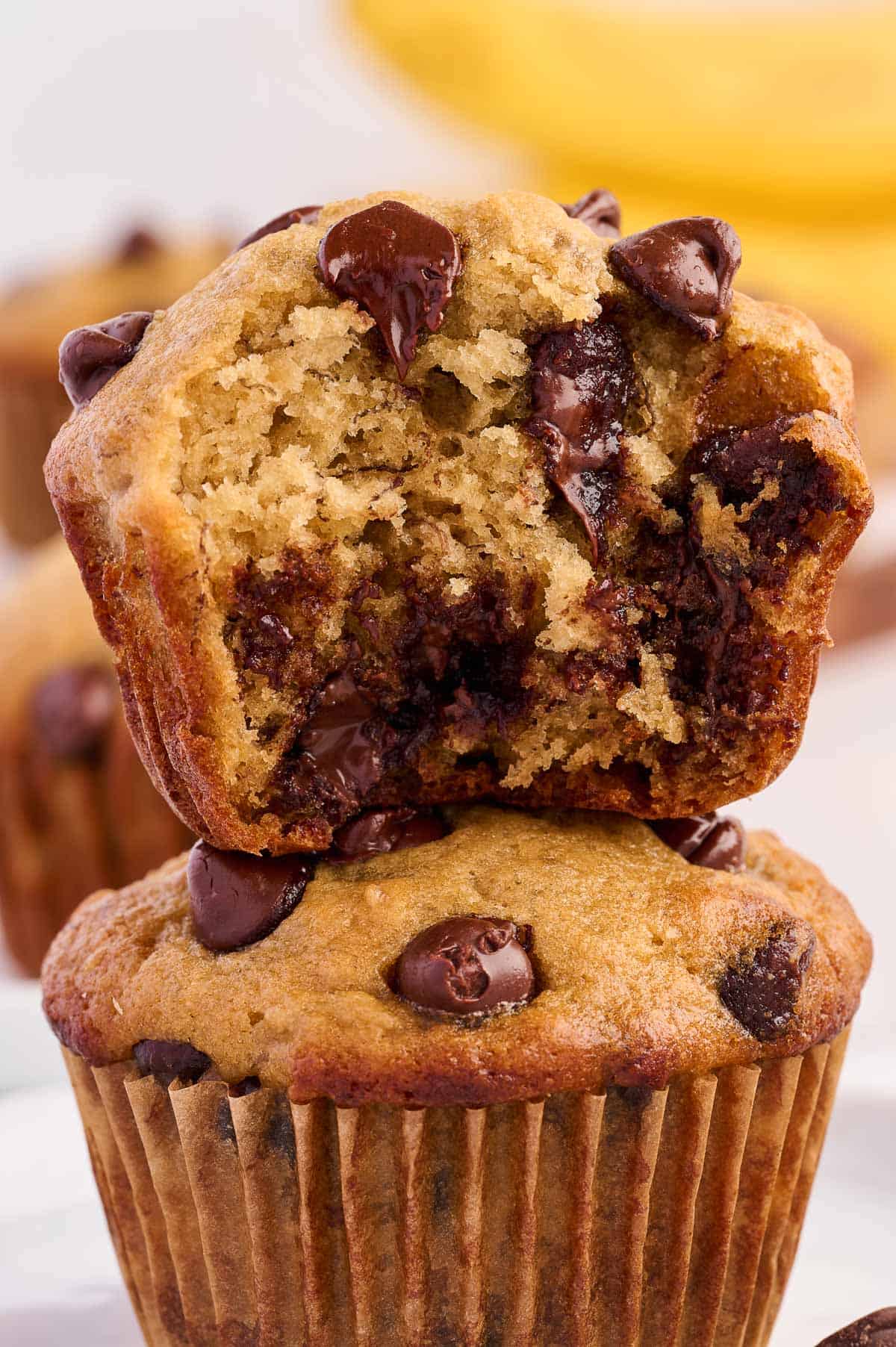 greek yogurt banana muffins