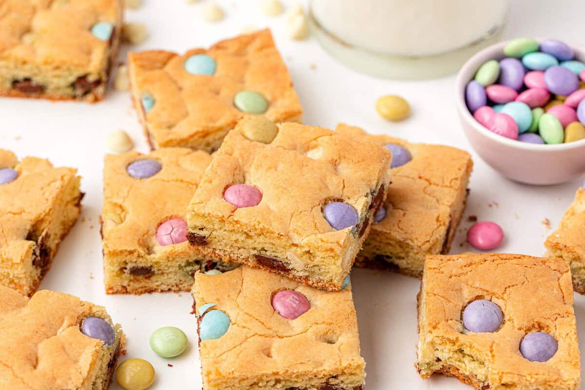 Easter cookie bars