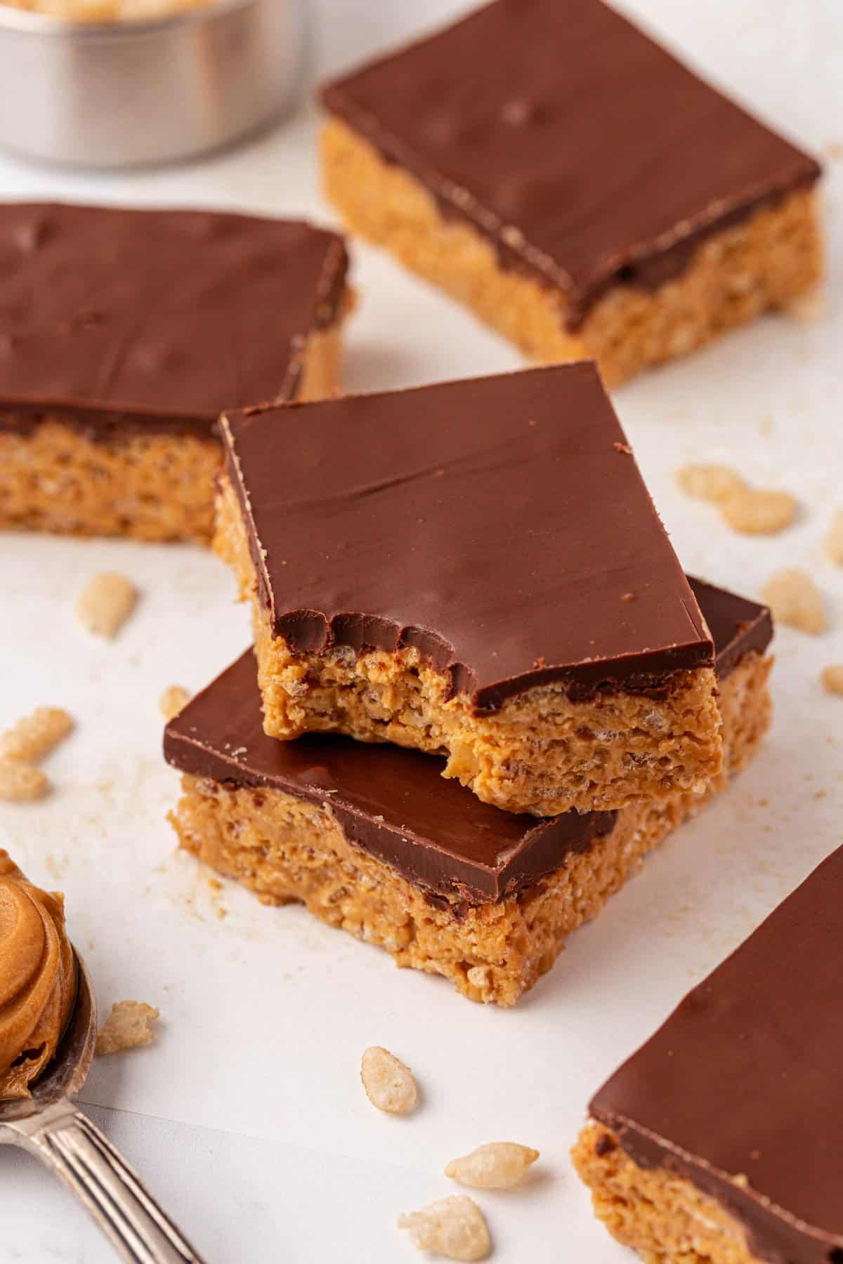 peanut butter rice krispie bars