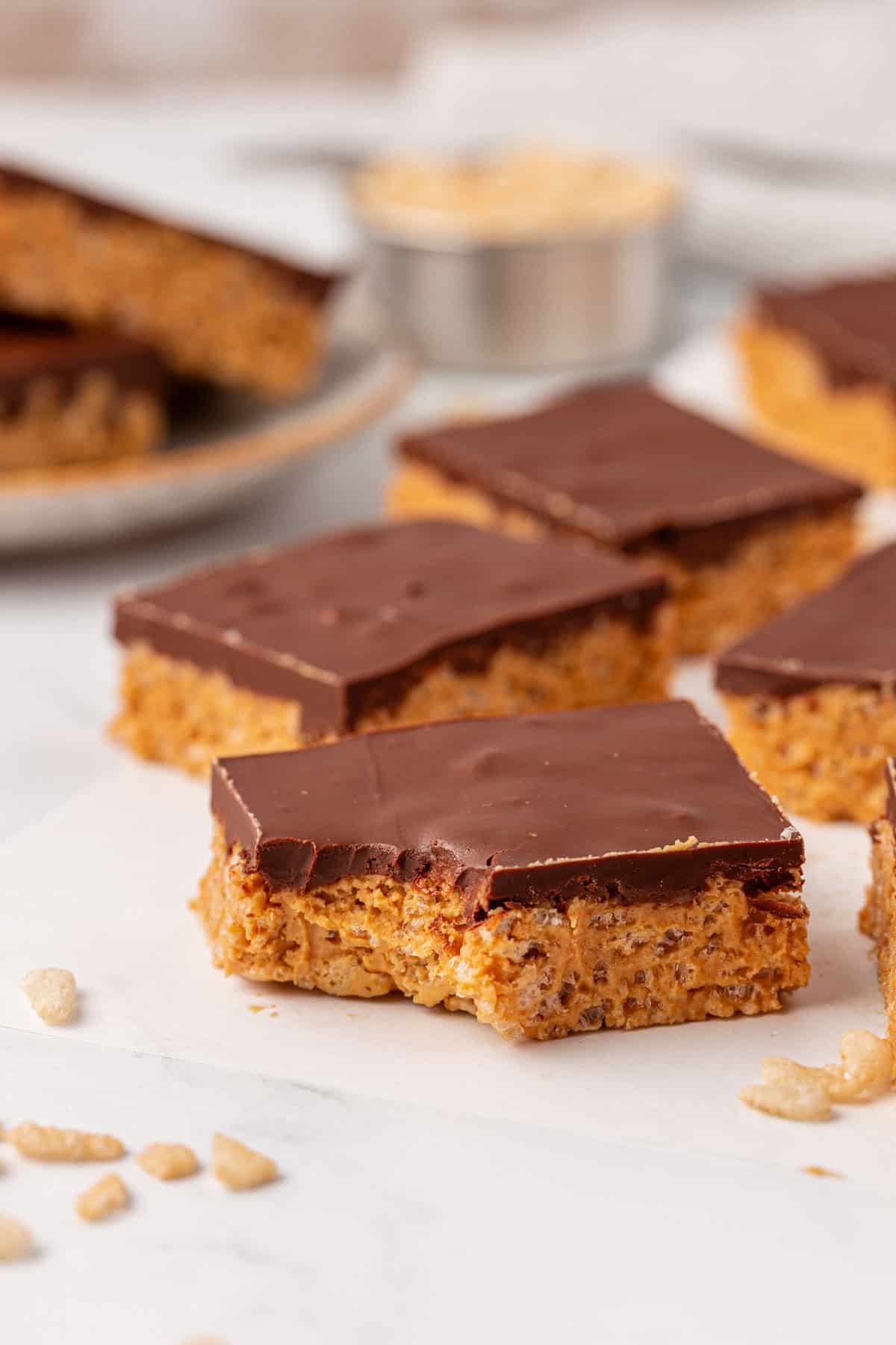 peanut butter rice krispie bars