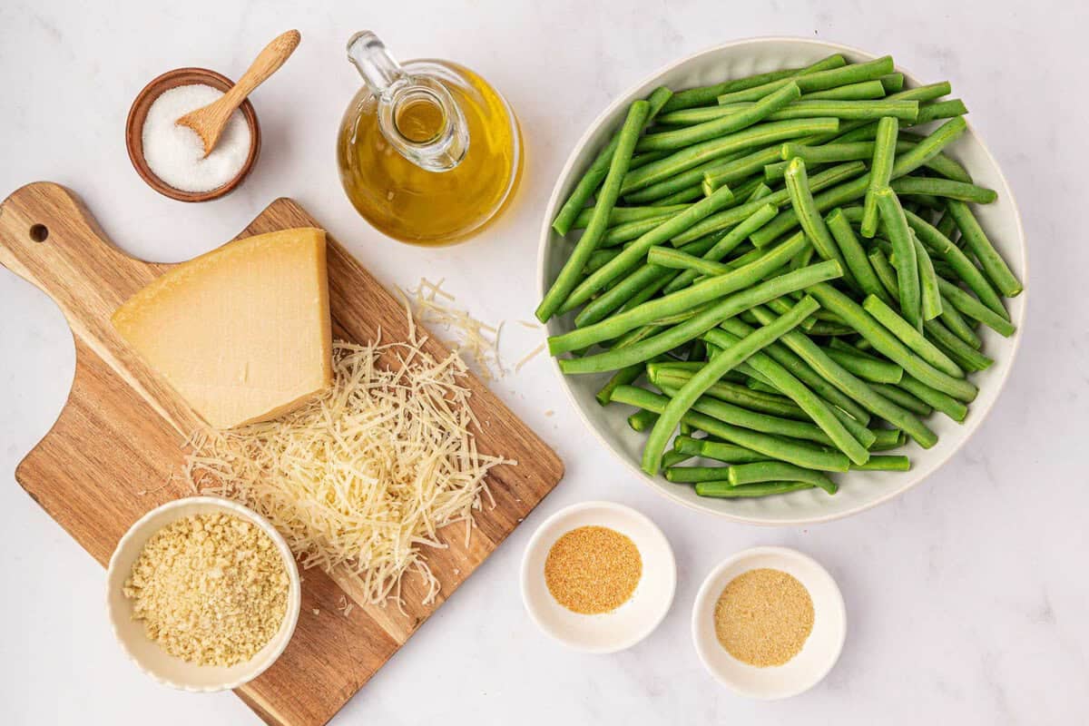ingredients to make parmesan roasted green beans